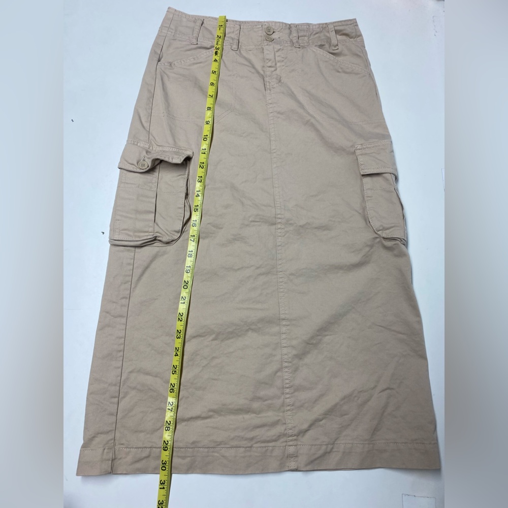 Brandy Melville cargo midi skirt - Picture 7 of 10